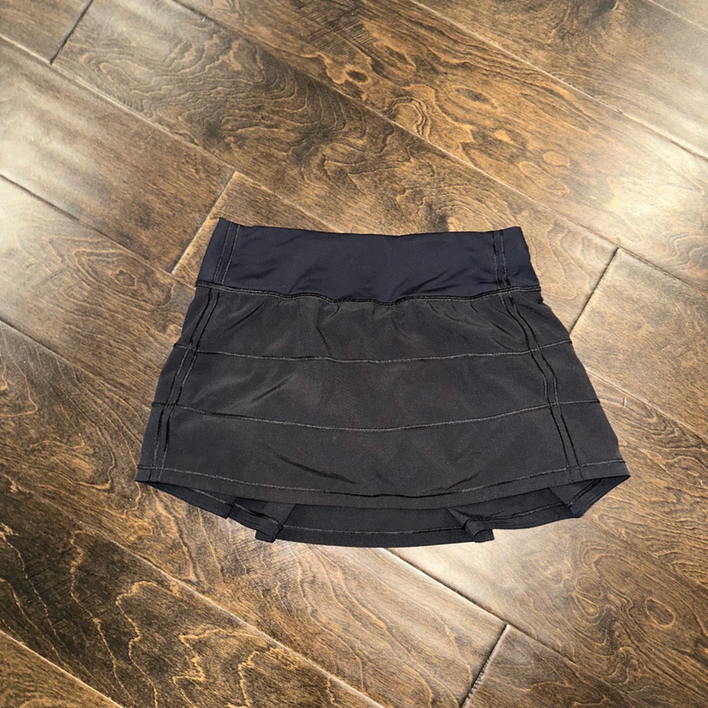 Lululemon Pace Rival Mid-Rise Skirt
